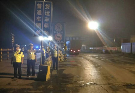 地磅檢測治超現(xiàn)場