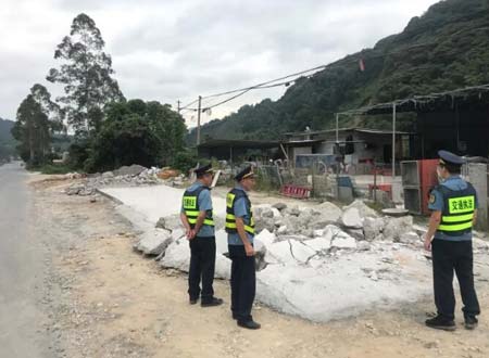 地磅安裝現(xiàn)場